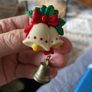 Vintage Christmas Brooch